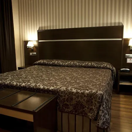 Hotel Cervantes 3*